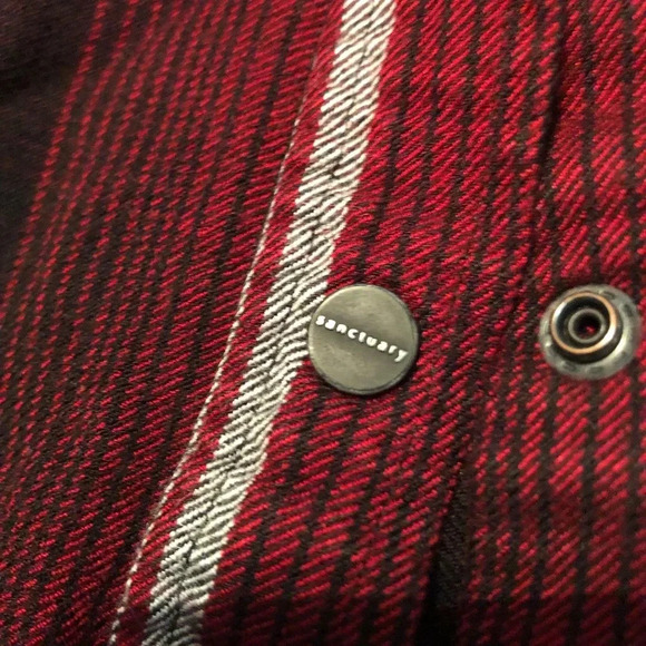 Rayon Plaid shirt - Picture 2 of 5